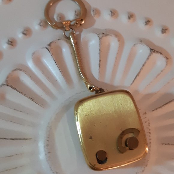 Sankyo Japanese wind up music box key ring vintage - Picture 3 of 3